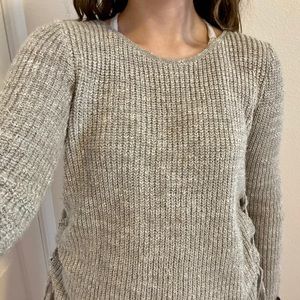 American Eagle Sweater
